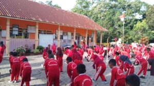 Siswa Siswi SDN Lembang Bau Antusias Mengikuti Senam Pagi